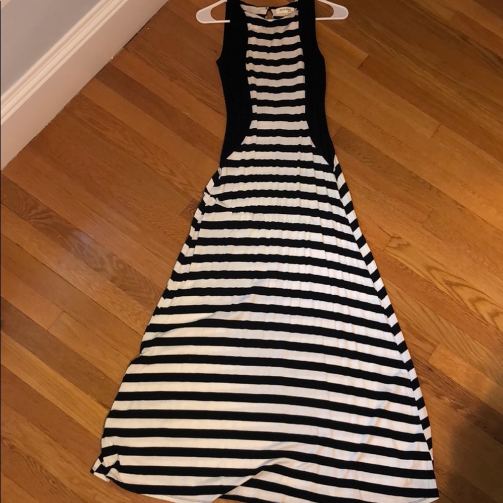 Black & Cream Maxi